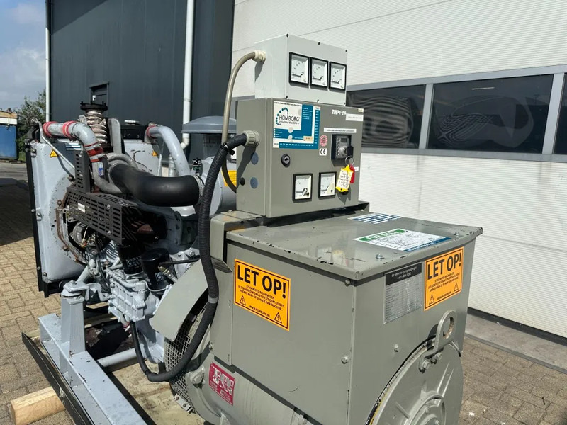 Iveco GE 8061 SRI 25.05 Leroy Somer 125 kVA generatorset - Gerador elétrico: foto 2 Iveco GE 8061 SRI 25.05 Leroy Somer 125 kVA generatorset - Gerador elétrico: foto 2