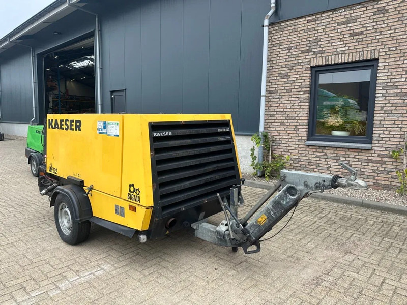 Kaeser M122 Deutz 11.1 m3 / min 10 Bar 83 kW Mobiele Diesel Compressor - Compressor de ar: foto 4 Kaeser M122 Deutz 11.1 m3 / min 10 Bar 83 kW Mobiele Diesel Compressor - Compressor de ar: foto 4