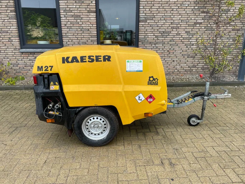 Kaeser M27 Kubota 2,7 m3 / min 7 Bar 18 kW Mobiele Silent Diesel Compressor - Compressor de ar: foto 1 Kaeser M27 Kubota 2,7 m3 / min 7 Bar 18 kW Mobiele Silent Diesel Compressor - Compressor de ar: foto 1