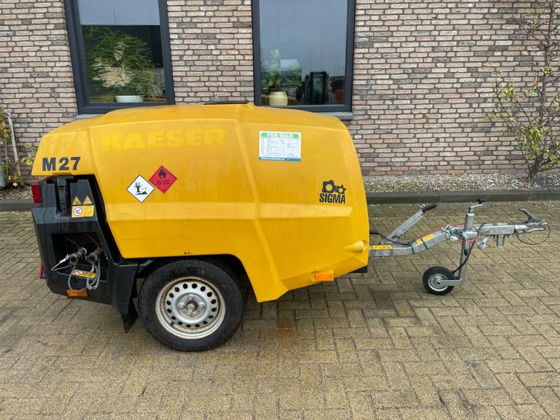 Kaeser M27 Kubota 2,7 m3 / min 7 Bar 18 kW Mobiele Silent Diesel Compressor - Compressor de ar: foto 1 Kaeser M27 Kubota 2,7 m3 / min 7 Bar 18 kW Mobiele Silent Diesel Compressor - Compressor de ar: foto 1