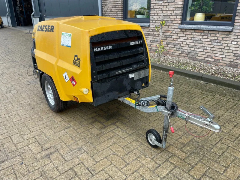 Kaeser M27 Kubota 2,7 m3 / min 7 Bar 18 kW Mobiele Silent Diesel Compressor - Compressor de ar: foto 3 Kaeser M27 Kubota 2,7 m3 / min 7 Bar 18 kW Mobiele Silent Diesel Compressor - Compressor de ar: foto 3