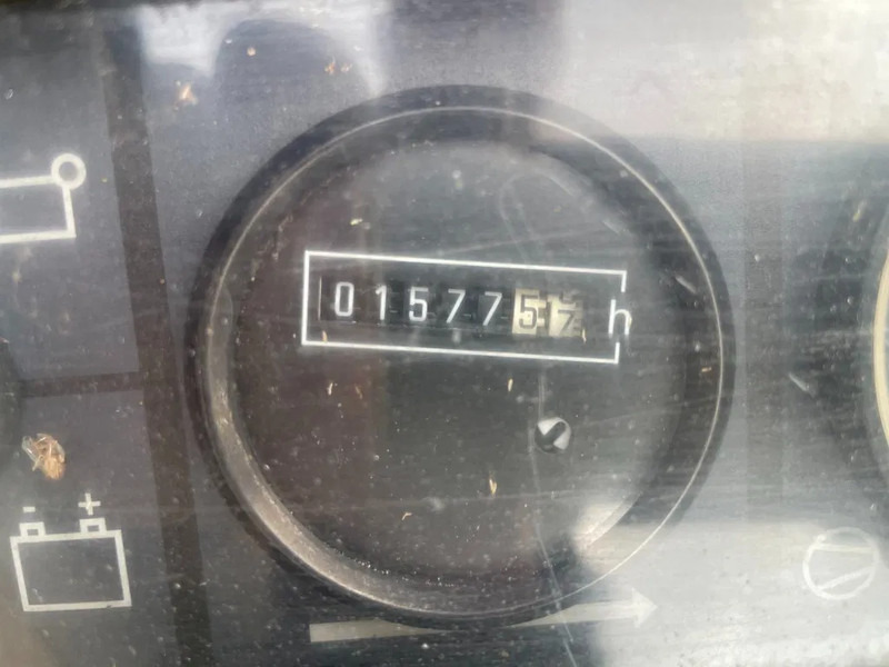 Kaeser M43 Kubota 4,2 m3 / min 7 Bar 30 kW Mobiele Silent Diesel Compressor - Compressor de ar: foto 5 Kaeser M43 Kubota 4,2 m3 / min 7 Bar 30 kW Mobiele Silent Diesel Compressor - Compressor de ar: foto 5