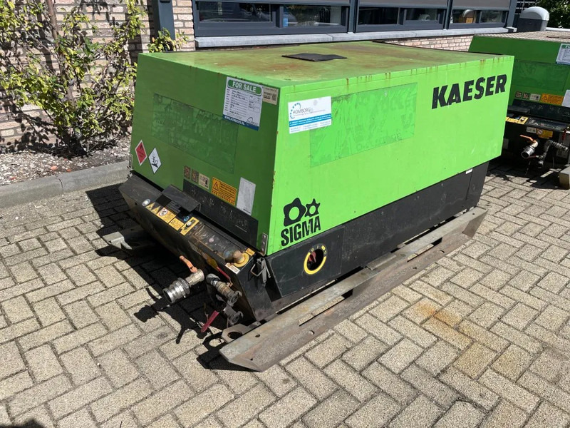 Kaeser M43 Kubota 4,2 m3 / min 7 Bar 30 kW Silent Diesel Compressor - Compressor de ar: foto 2 Kaeser M43 Kubota 4,2 m3 / min 7 Bar 30 kW Silent Diesel Compressor - Compressor de ar: foto 2
