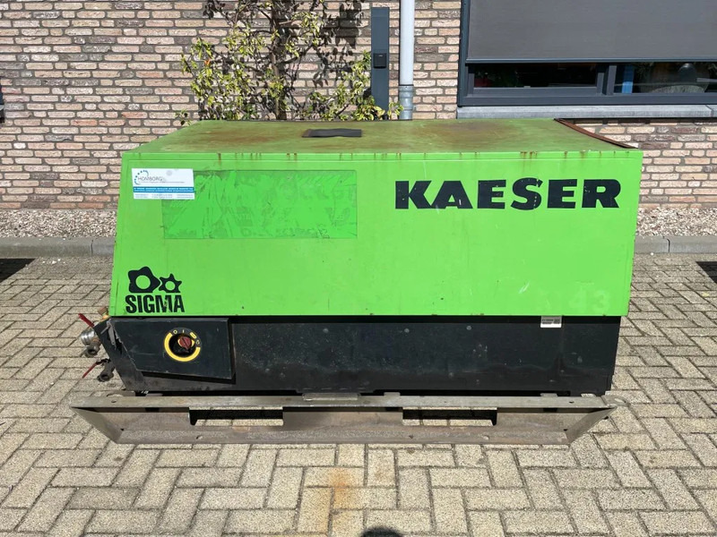 Kaeser M43 Kubota 4,2 m3 / min 7 Bar 30 kW Silent Diesel Compressor - Compressor de ar: foto 1 Kaeser M43 Kubota 4,2 m3 / min 7 Bar 30 kW Silent Diesel Compressor - Compressor de ar: foto 1