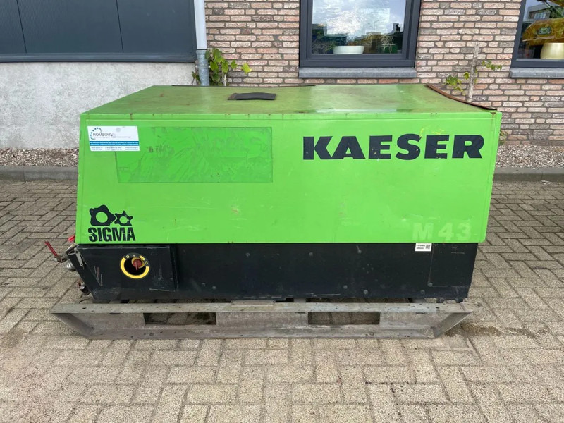 Kaeser M43 Kubota 4,2 m3 / min 7 Bar 30 kW Silent Diesel Compressor - Compressor de ar: foto 1 Kaeser M43 Kubota 4,2 m3 / min 7 Bar 30 kW Silent Diesel Compressor - Compressor de ar: foto 1