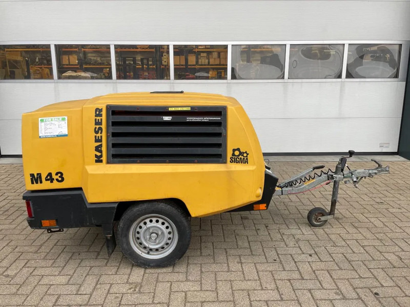 Kaeser M43 Kubota 4,2 m3 / min 7 Bar 55 kW Mobiele Diesel Compressor - Compressor de ar: foto 1 Kaeser M43 Kubota 4,2 m3 / min 7 Bar 55 kW Mobiele Diesel Compressor - Compressor de ar: foto 1