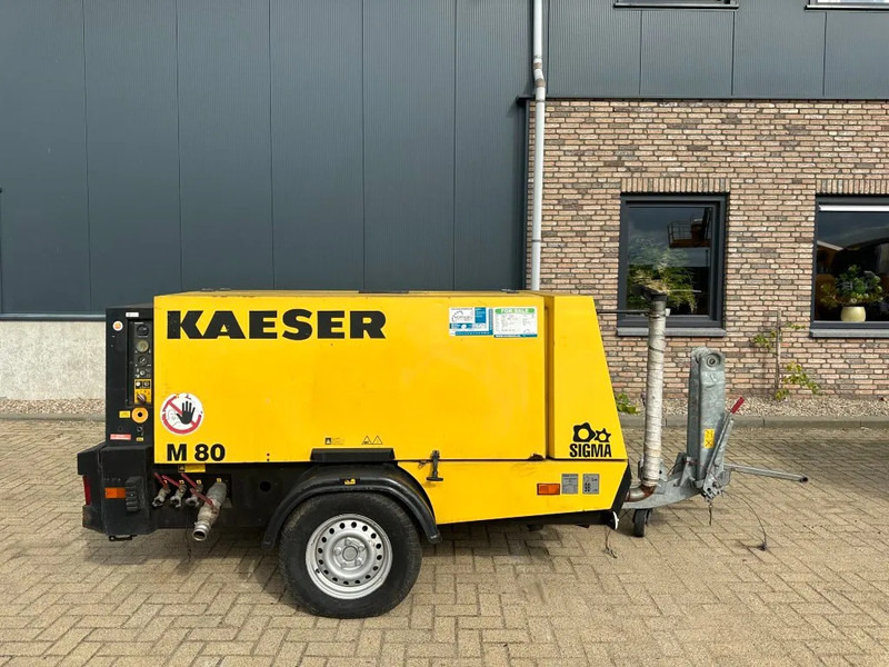 Kaeser M80 Kubota 8.1 m3 / min 7 Bar 55 kW Mobiele Silent Diesel Compressor - Compressor de ar: foto 1 Kaeser M80 Kubota 8.1 m3 / min 7 Bar 55 kW Mobiele Silent Diesel Compressor - Compressor de ar: foto 1