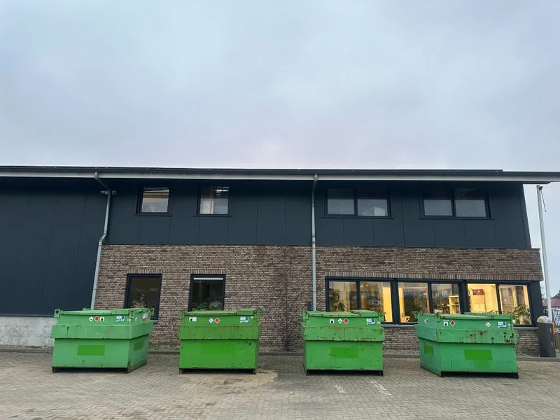 Kiwa IBC Steenbergen 2000 liter Dieseltank met handpomp Milieutank - Depósito de armazenamento: foto 3 Kiwa IBC Steenbergen 2000 liter Dieseltank met handpomp Milieutank - Depósito de armazenamento: foto 3