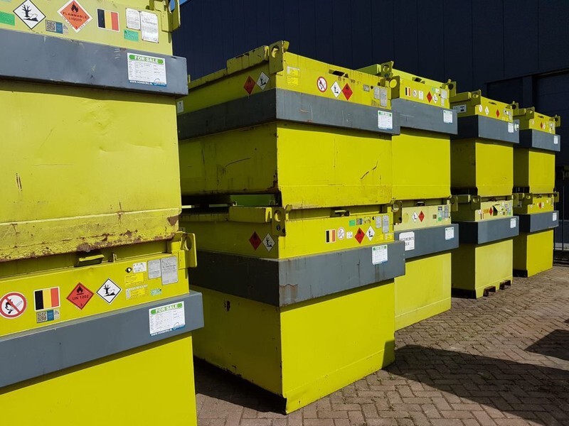 Depósito de armazenamento Kiwa IBC Steenbergen 2000 liter Kiwa IBC Dieseltank met handpomp: foto 6