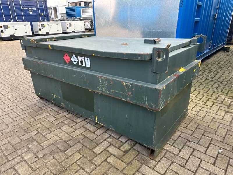 Kiwa IBC Steenbergen KIWA IBC 1500 liter dieseltank met handpomp - Depósito de armazenamento: foto 2 Kiwa IBC Steenbergen KIWA IBC 1500 liter dieseltank met handpomp - Depósito de armazenamento: foto 2