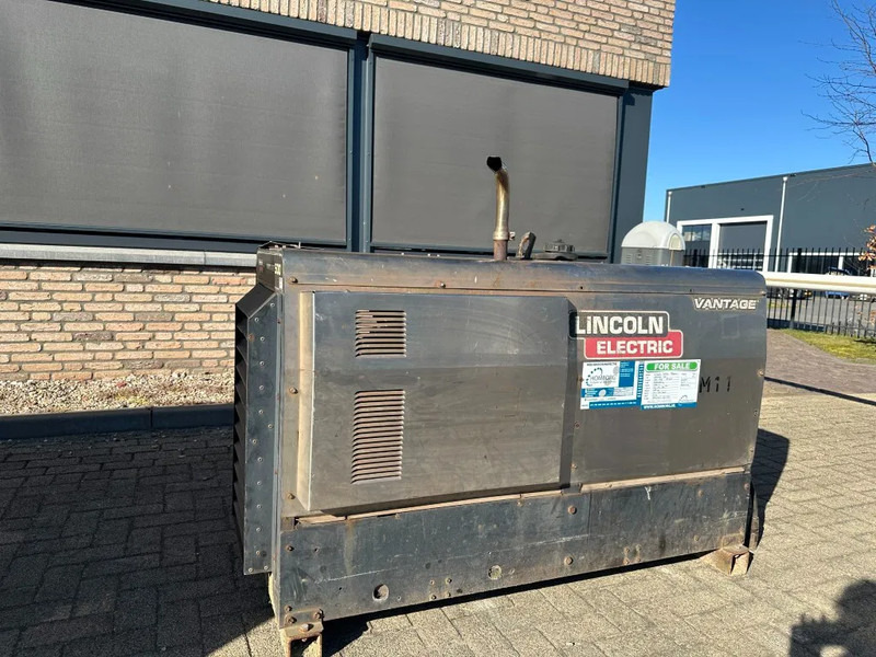 Lincoln Electric Vantage 500 Perkins 500 Amp Las generatorset Welding genset - Gerador elétrico: foto 5 Lincoln Electric Vantage 500 Perkins 500 Amp Las generatorset Welding genset - Gerador elétrico: foto 5