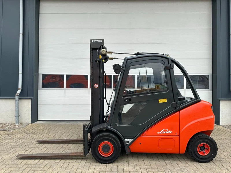 Linde H30D 3 ton Duplex Sideshift Diesel Heftruck - Empilhadeira a diesel: foto 1 Linde H30D 3 ton Duplex Sideshift Diesel Heftruck - Empilhadeira a diesel: foto 1