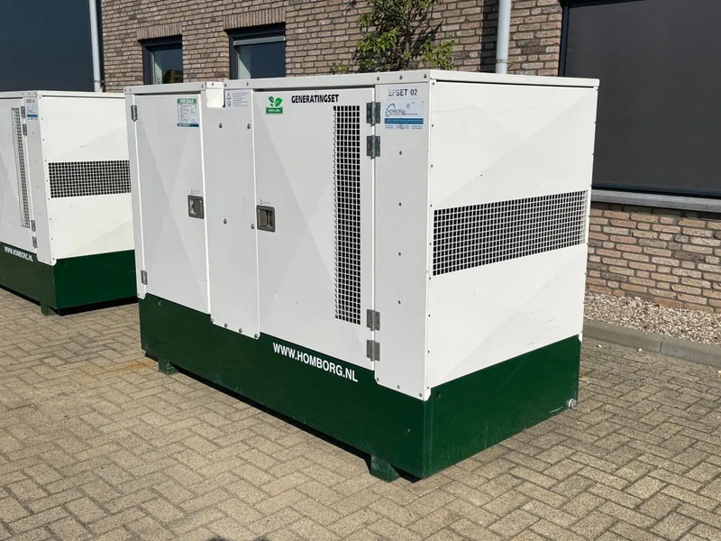 Lister Hybride powerpack 16 kVA + 1500Ah batterypack (NEW!!!) - Gerador elétrico: foto 3 Lister Hybride powerpack 16 kVA + 1500Ah batterypack (NEW!!!) - Gerador elétrico: foto 3