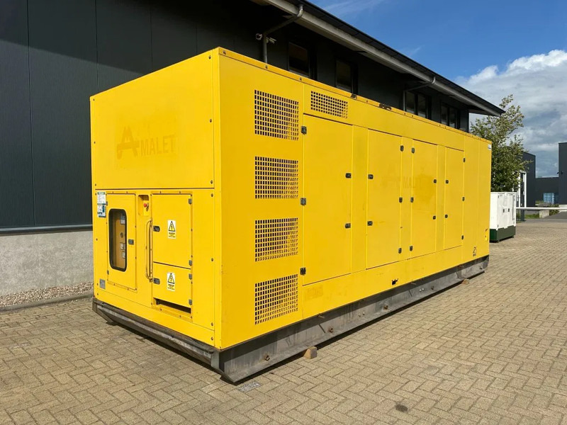 MTU 16V 2000 Leroy Somer 1125 kVA Silent generatorset - Gerador elétrico: foto 1 MTU 16V 2000 Leroy Somer 1125 kVA Silent generatorset - Gerador elétrico: foto 1