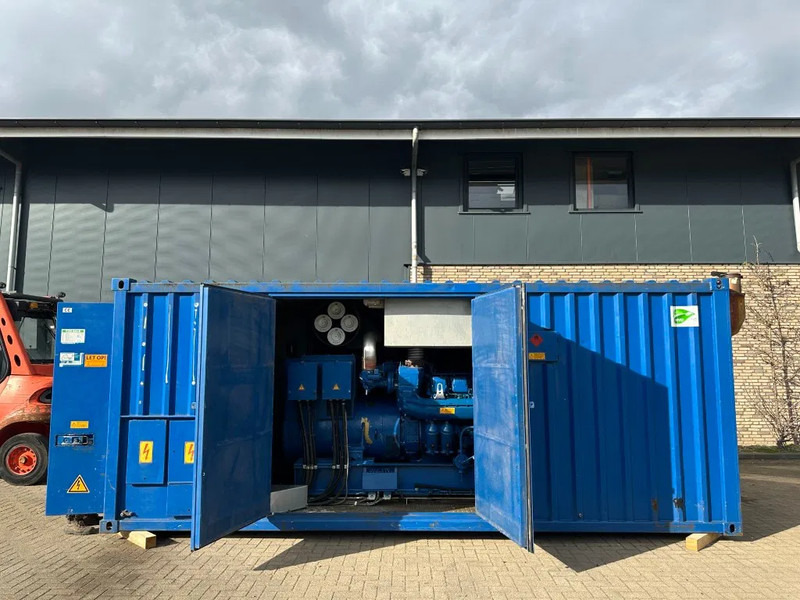 MTU 450 kVA Supersilent generatorset in 20 ft container aggregaat - Gerador elétrico: foto 3 MTU 450 kVA Supersilent generatorset in 20 ft container aggregaat - Gerador elétrico: foto 3