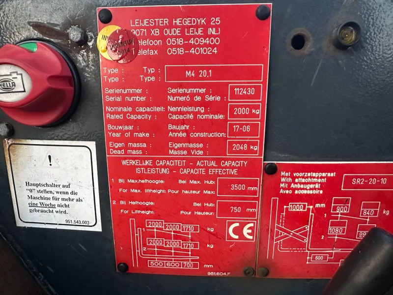 Moffett M4 20.1 Kubota Diesel Kooiaap 2 ton Sideshift Positioner Meeneemheftruck - Empilhadeira montada em caminhão: foto 4 Moffett M4 20.1 Kubota Diesel Kooiaap 2 ton Sideshift Positioner Meeneemheftruck - Empilhadeira montada em caminhão: foto 4