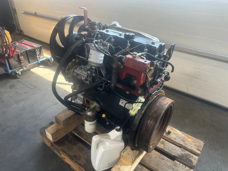 Perkins 1004-40 Diesel Engine 4 cilinder 65 PK Motor t.b.v Linde Heftruck - Motor por Equipamento de movimentação: foto 2 Perkins 1004-40 Diesel Engine 4 cilinder 65 PK Motor t.b.v Linde Heftruck - Motor por Equipamento de movimentação: foto 2