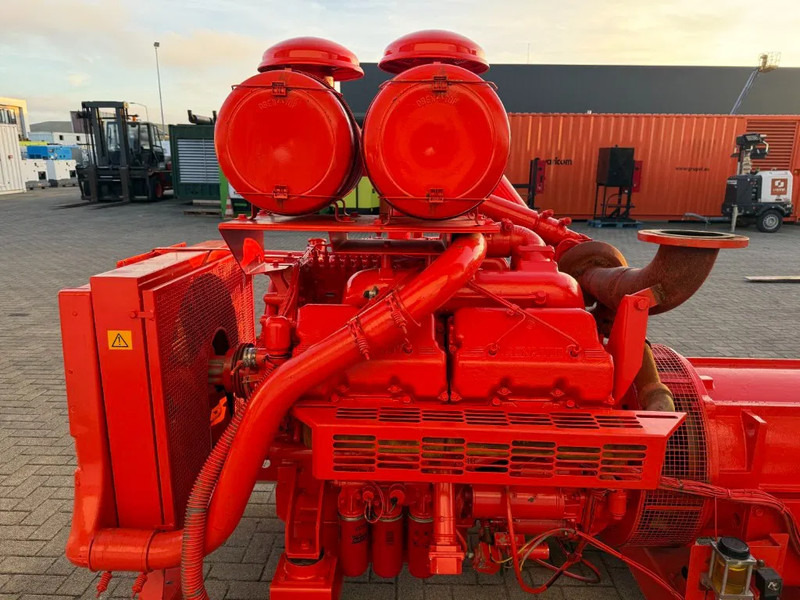 Renault Unelec 315 kVA Noodstroom generatorset ex Emergency as New ! 14 test hours ! - Gerador elétrico: foto 3 Renault Unelec 315 kVA Noodstroom generatorset ex Emergency as New ! 14 test hours ! - Gerador elétrico: foto 3