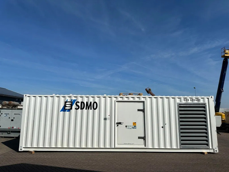 SDMO Perkins Leroy Somer 1460 kVA Silent generatorset Powerplant in 40 ft container - Gerador elétrico: foto 4 SDMO Perkins Leroy Somer 1460 kVA Silent generatorset Powerplant in 40 ft container - Gerador elétrico: foto 4