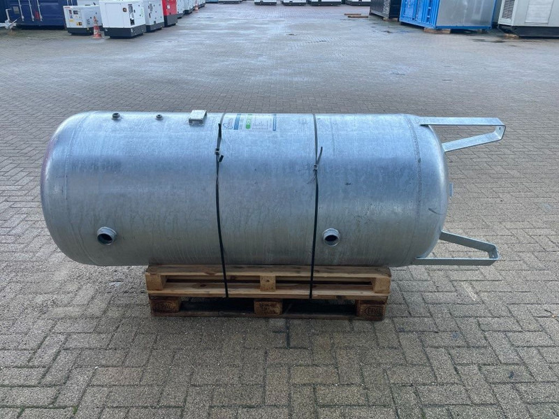 Sicctech 900 Liter Gegalvaniseerde Verticale luchtketel 11 Bar Nieuw! - Compressor de ar: foto 5 Sicctech 900 Liter Gegalvaniseerde Verticale luchtketel 11 Bar Nieuw! - Compressor de ar: foto 5