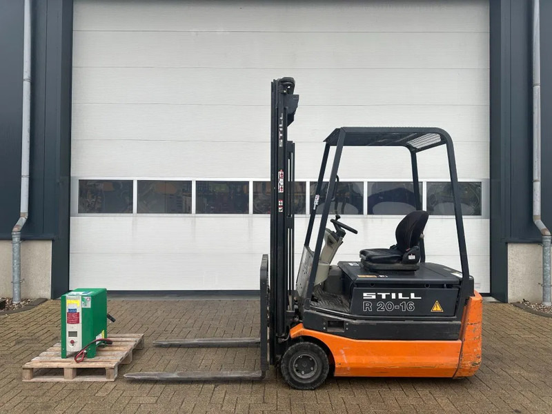 Still R20-16 1.6 ton Triplex Freelift Elektra Heftruck 630 cm hefhoogte ! - Empilhadeira elétrica: foto 1 Still R20-16 1.6 ton Triplex Freelift Elektra Heftruck 630 cm hefhoogte ! - Empilhadeira elétrica: foto 1