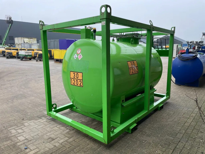 Tolsma KIWA 5000 liter dubbelwandige dieseltank - Depósito de armazenamento: foto 2 Tolsma KIWA 5000 liter dubbelwandige dieseltank - Depósito de armazenamento: foto 2