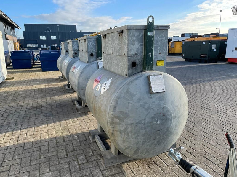 Dieseltank Rietberg 1000 liter Dieseltank Gegalvaniseerd IBC met keuring ! - Depósito de armazenamento: foto 5 Dieseltank Rietberg 1000 liter Dieseltank Gegalvaniseerd IBC met keuring ! - Depósito de armazenamento: foto 5