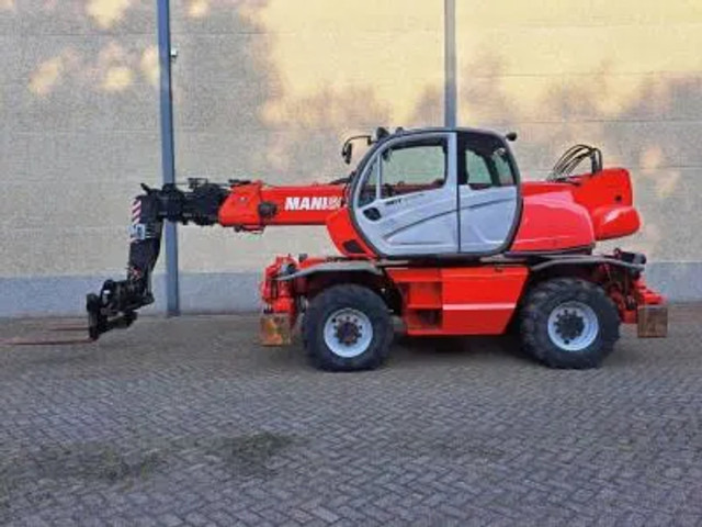Manitou MRT 2150+ Privilege All-Terrain Rotating Telehandler (2015) - Pá carregadora: foto 4 Manitou MRT 2150+ Privilege All-Terrain Rotating Telehandler (2015) - Pá carregadora: foto 4