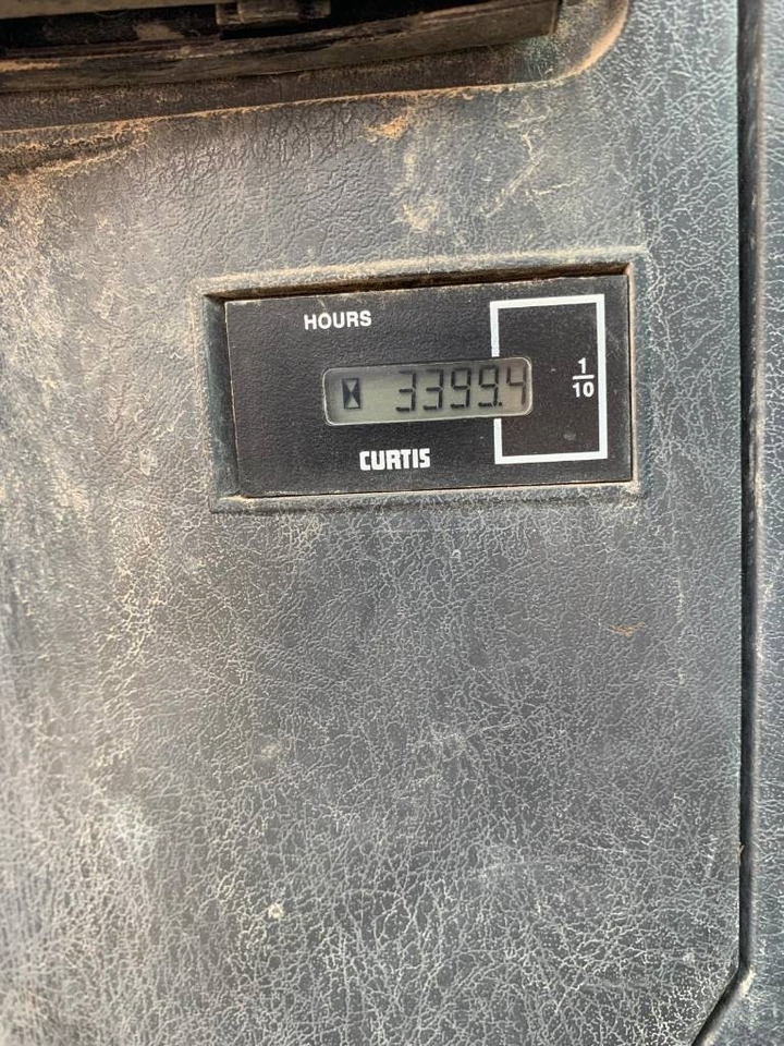 Hyundai Robex 80 CR-9A - Mini escavadeira: foto 3 Hyundai Robex 80 CR-9A - Mini escavadeira: foto 3