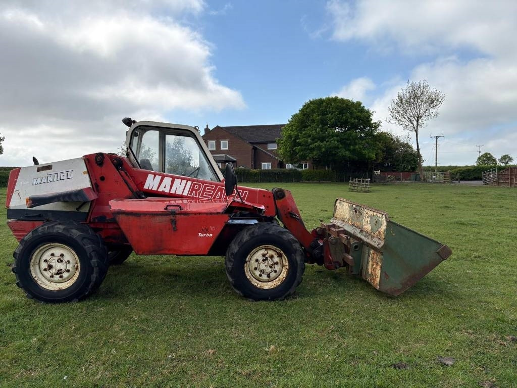 Manitou MLT 626 - Empilhador telescópico: foto 1 Manitou MLT 626 - Empilhador telescópico: foto 1
