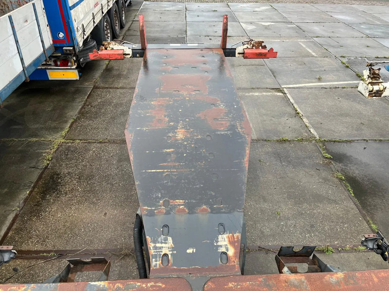 D-Tec FT-43-03V - Semi-reboque transportador de contêineres/ Caixa móvel: foto 4 D-Tec FT-43-03V - Semi-reboque transportador de contêineres/ Caixa móvel: foto 4