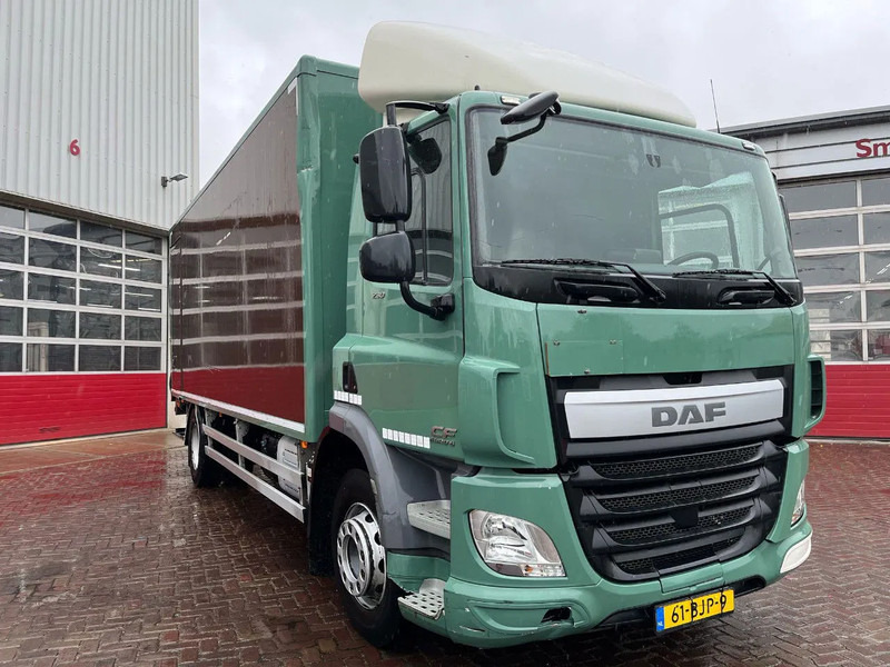 DAF CF 230 FA - Camião furgão: foto 1 DAF CF 230 FA - Camião furgão: foto 1