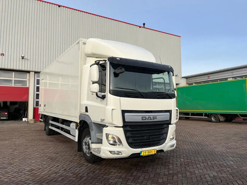 DAF CF 310 FA EURO 6 - Camião furgão: foto 1 DAF CF 310 FA EURO 6 - Camião furgão: foto 1