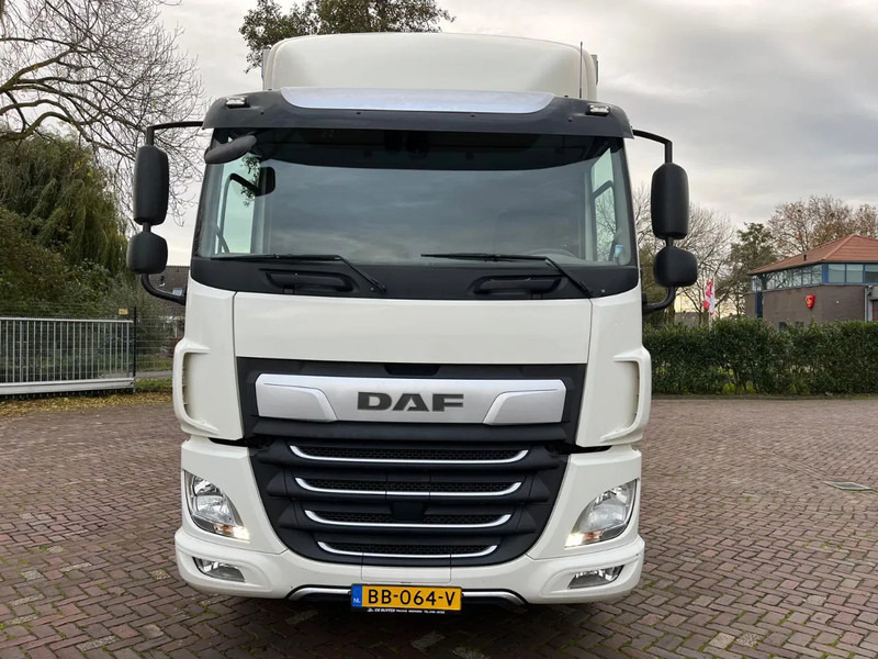 DAF CF 320 FA - Camião de lona: foto 3 DAF CF 320 FA - Camião de lona: foto 3