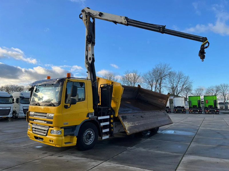 DAF CF 360 FAN Kipper knijperwagen - Camião grua: foto 4 DAF CF 360 FAN Kipper knijperwagen - Camião grua: foto 4