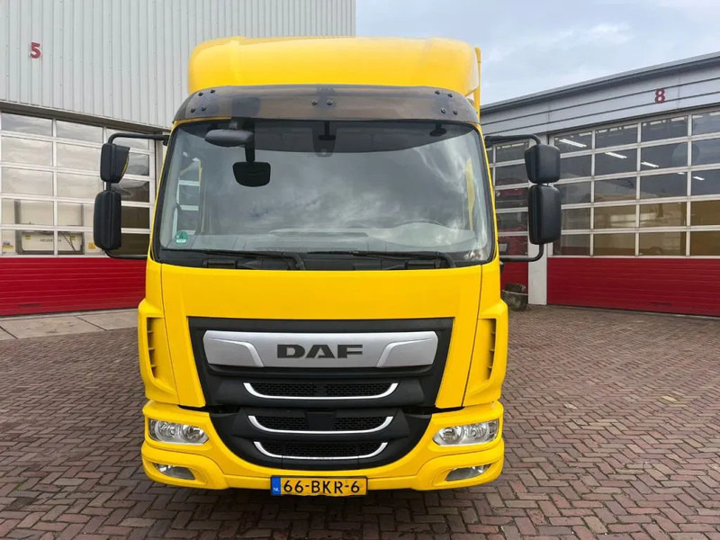 DAF LF 210 FA 12 TN - Camião furgão: foto 2 DAF LF 210 FA 12 TN - Camião furgão: foto 2