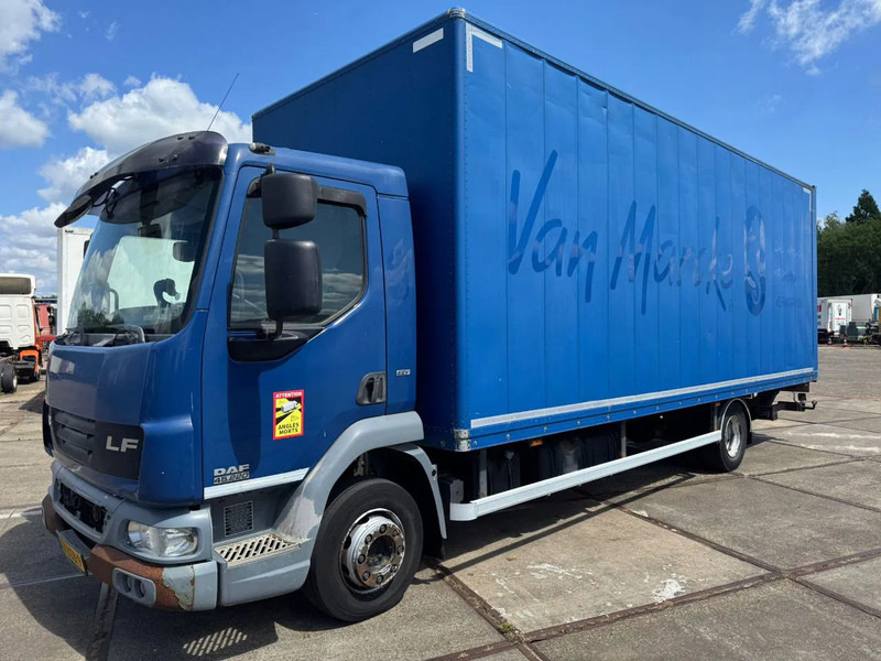 DAF LF 45 .220 - Camião furgão: foto 1 DAF LF 45 .220 - Camião furgão: foto 1