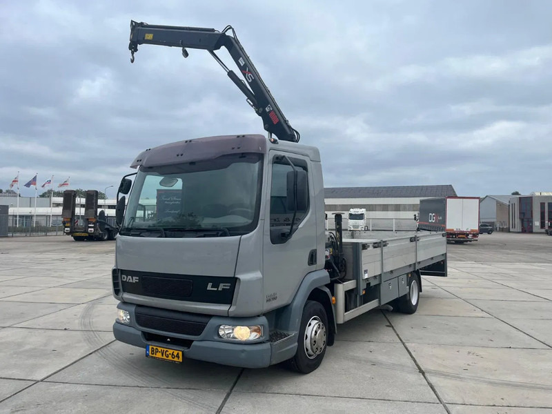 DAF LF 45 FA - Camião grua: foto 1 DAF LF 45 FA - Camião grua: foto 1
