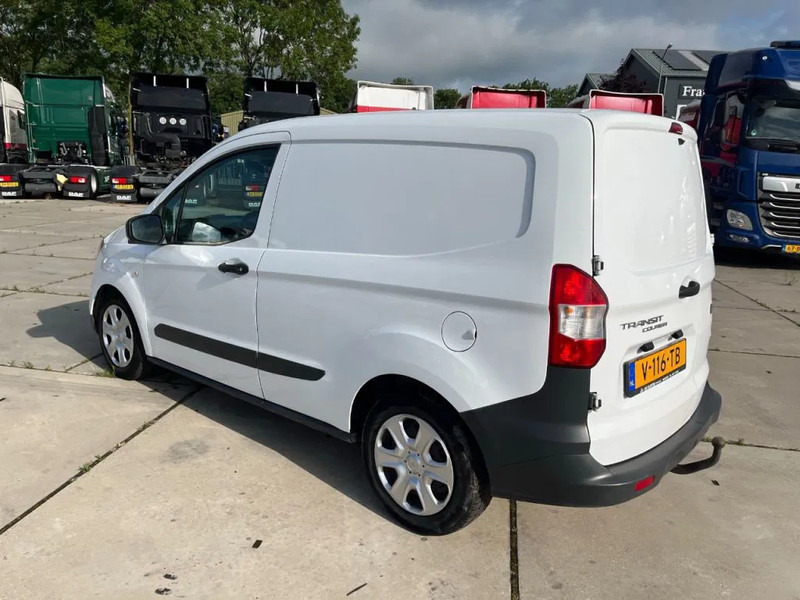 Ford Transit Courier 1.5 EURO 6 - Furgão compacto: foto 5 Ford Transit Courier 1.5 EURO 6 - Furgão compacto: foto 5