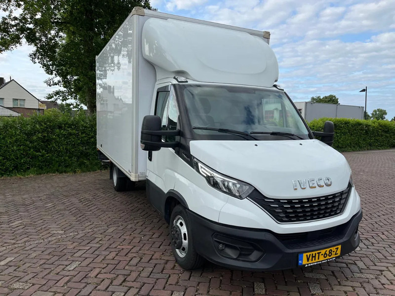 Iveco Daily 35C16 Achterdeuren (15 diverse modellen op voorraad) - Carrinha de contentor, Carrinha cabine dupla: foto 4 Iveco Daily 35C16 Achterdeuren (15 diverse modellen op voorraad) - Carrinha de contentor, Carrinha cabine dupla: foto 4