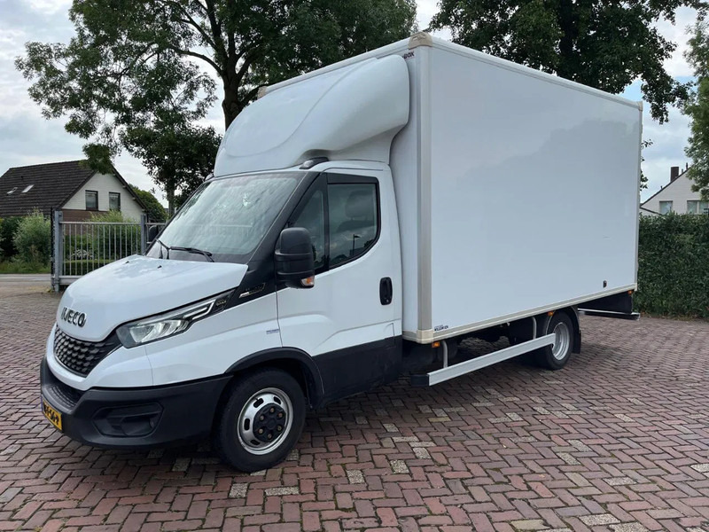 Iveco Daily 35C16 Achterdeuren nieuwe motor +distributieriem bij 253480 KM op 02-05-2024 - Carrinha de contentor, Carrinha cabine dupla: foto 1 Iveco Daily 35C16 Achterdeuren nieuwe motor +distributieriem bij 253480 KM op 02-05-2024 - Carrinha de contentor, Carrinha cabine dupla: foto 1