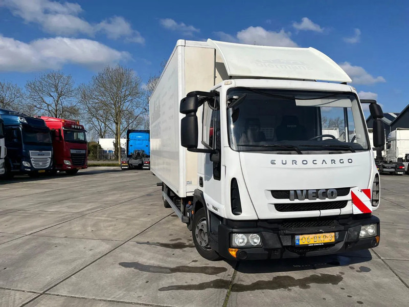 Iveco EuroCargo 75 E21 MANUAL - Camião furgão: foto 1 Iveco EuroCargo 75 E21 MANUAL - Camião furgão: foto 1
