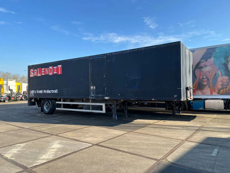 Netam-Fruehauf ONCRK 22110 - Semi-reboque furgão: foto 2 Netam-Fruehauf ONCRK 22110 - Semi-reboque furgão: foto 2