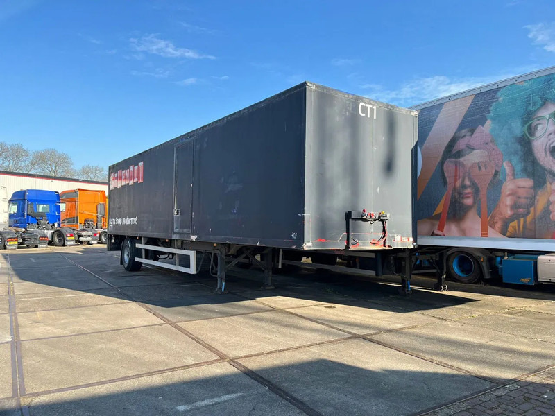 Netam-Fruehauf ONCRK 22110 - Semi-reboque furgão: foto 1 Netam-Fruehauf ONCRK 22110 - Semi-reboque furgão: foto 1