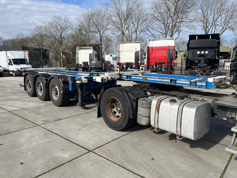 Renders-has O4/DA 08 EURO 800 CONTAINERCHASSIS - Semi-reboque transportador de contêineres/ Caixa móvel: foto 3 Renders-has O4/DA 08 EURO 800 CONTAINERCHASSIS - Semi-reboque transportador de contêineres/ Caixa móvel: foto 3