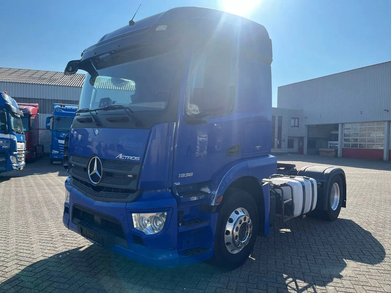 Mercedes-Benz Actros 1936 EURO 6 - Tractor: foto 3 Mercedes-Benz Actros 1936 EURO 6 - Tractor: foto 3