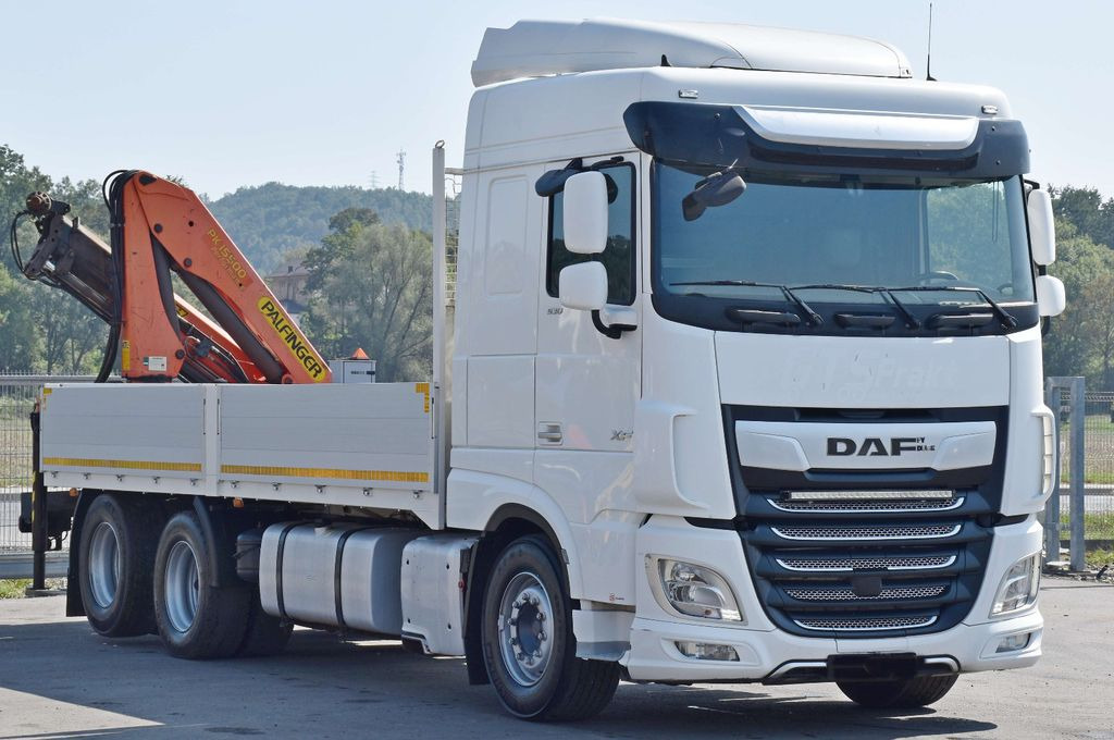 DAF XF 530 Pritsche 6,30 m + PK 15500 * TOPZUSTAND - Camião grua: foto 3 DAF XF 530 Pritsche 6,30 m + PK 15500 * TOPZUSTAND - Camião grua: foto 3