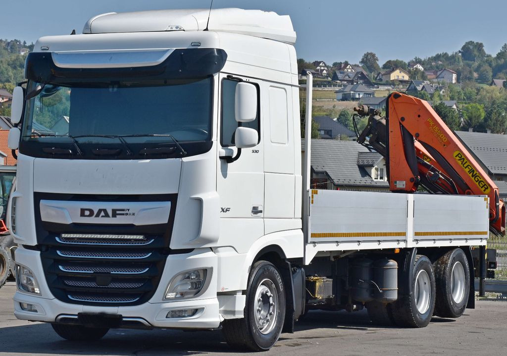 DAF XF 530 Pritsche 6,30 m + PK 15500 * TOPZUSTAND - Camião grua: foto 4 DAF XF 530 Pritsche 6,30 m + PK 15500 * TOPZUSTAND - Camião grua: foto 4