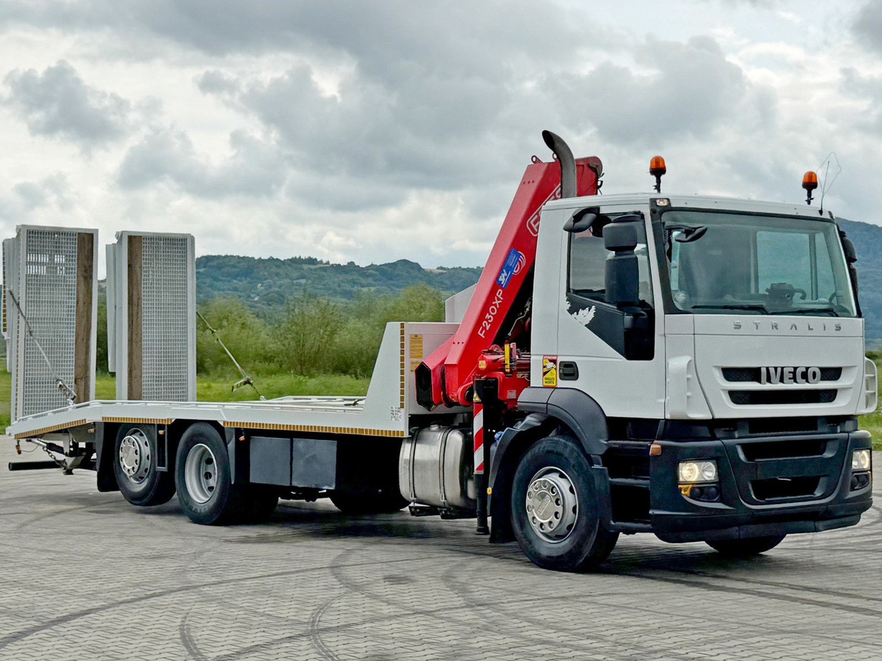 Iveco Stralis 310 * FASSI F230AXP.22 + FUNK * TOP - Caminhão reboque: foto 5 Iveco Stralis 310 * FASSI F230AXP.22 + FUNK * TOP - Caminhão reboque: foto 5