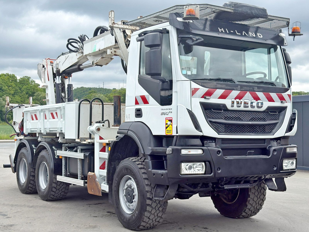 Iveco TRAKKER 360 * RUSA TA 65.33 + FUNK * 6x6 - Camião grua: foto 5 Iveco TRAKKER 360 * RUSA TA 65.33 + FUNK * 6x6 - Camião grua: foto 5